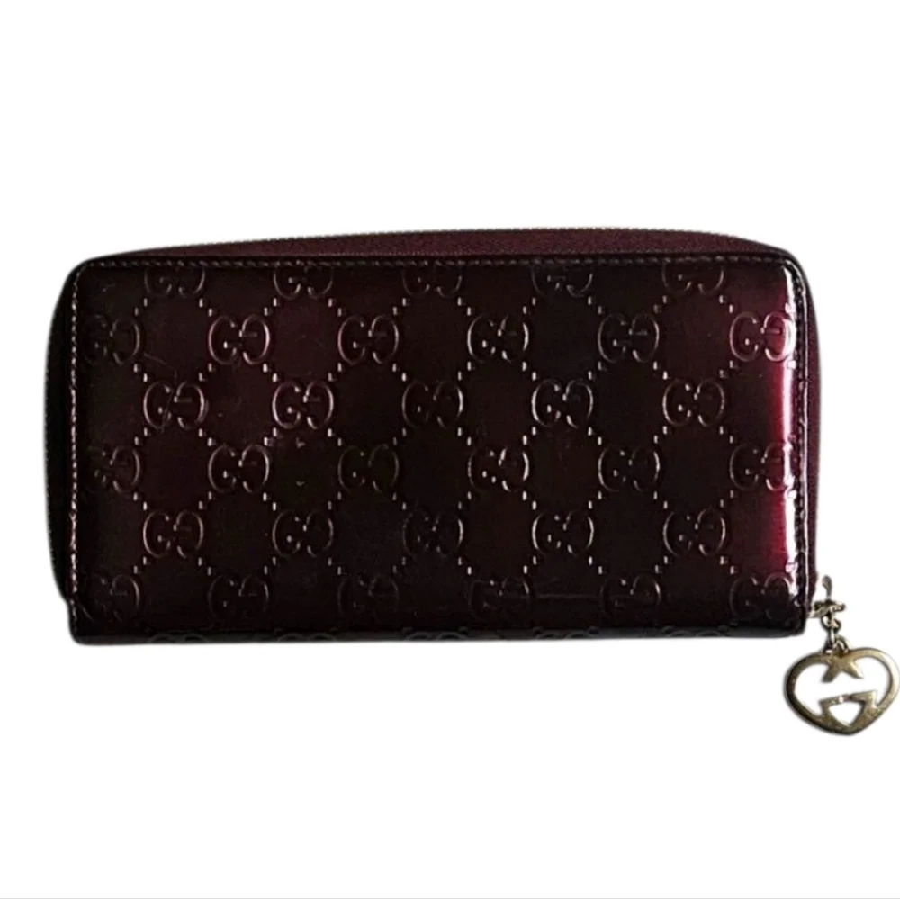 Gucci Guccissima Continental Wallet Interlocking GG Zipper Charm